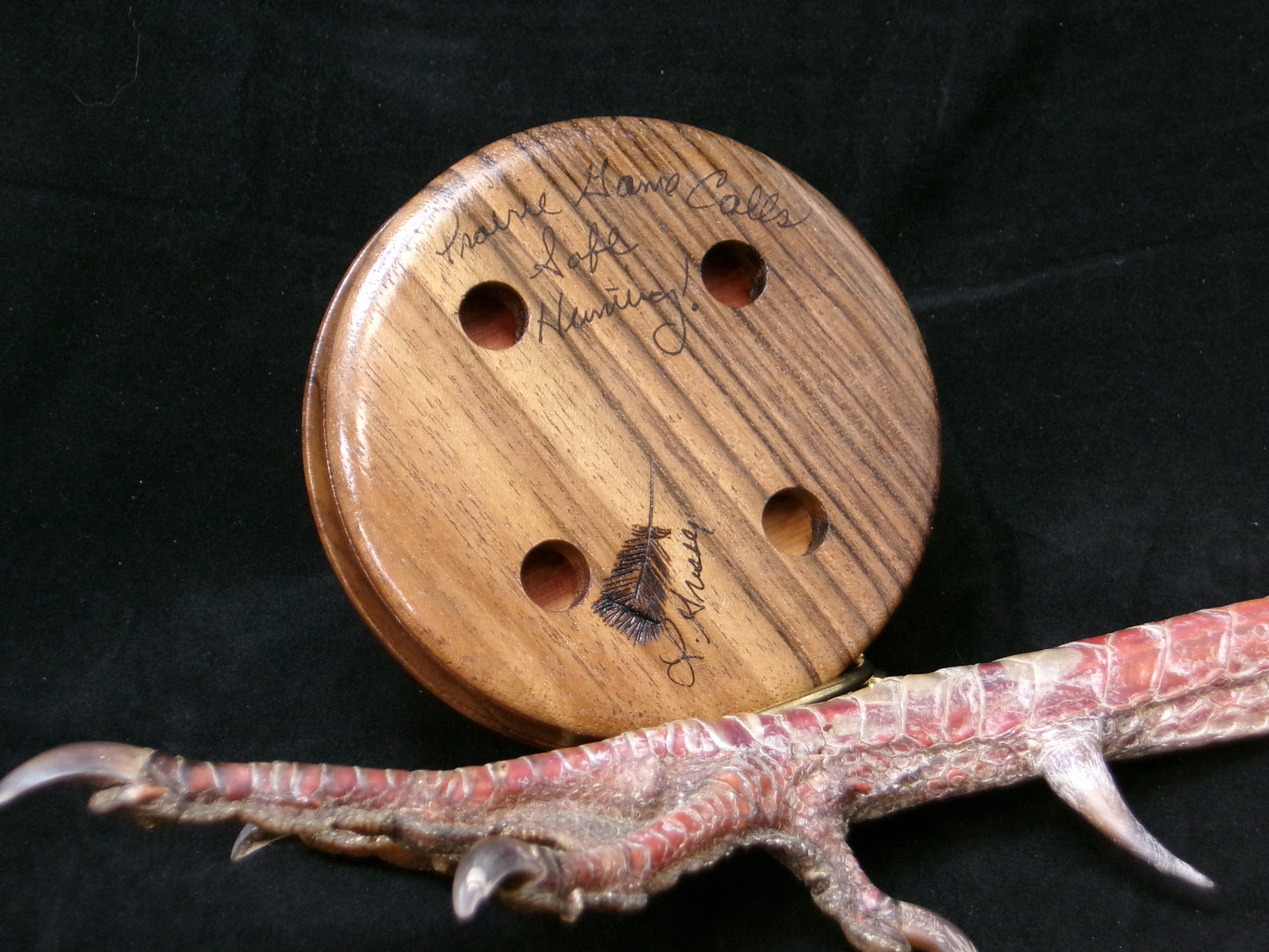 3.5" English Walnut Alum/Wood Friction Call
