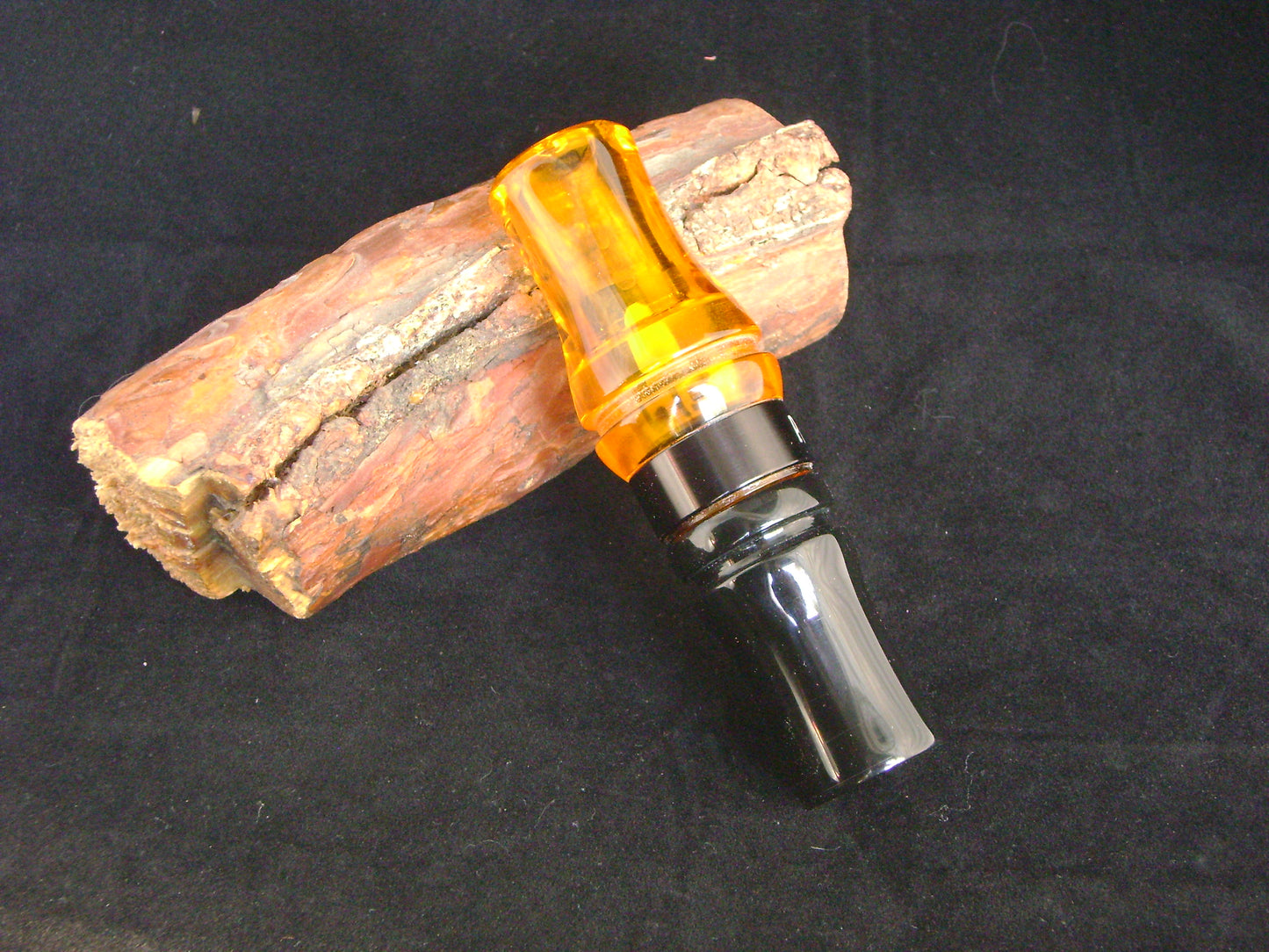 Amber & Black Acrylic Short Reed Canada Goose Call